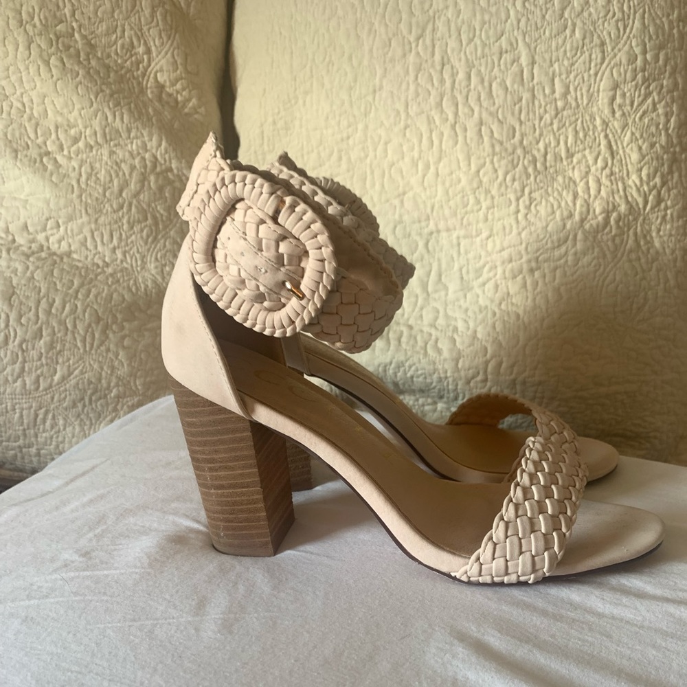 You will love the stylish ankle buckle!